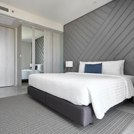 The Quarter Ari By Uhg Hotel