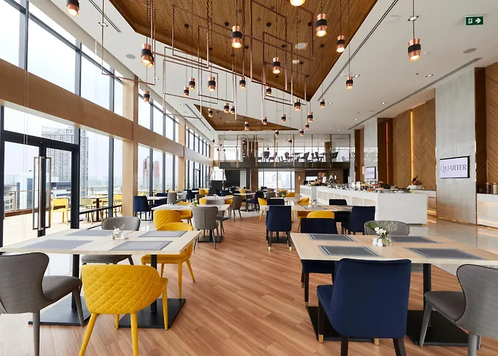 The Quarter Ari By Uhg Hotel 4*
