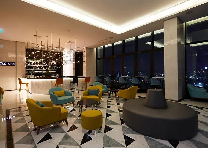 Hotel The Quarter Ari By Uhg