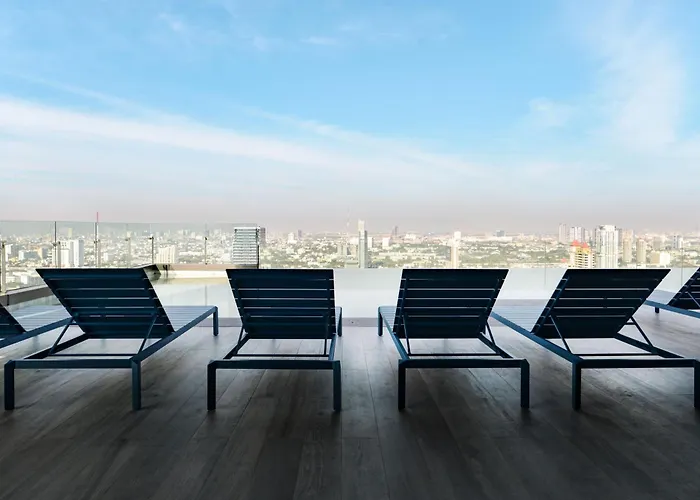 The Quarter Ari By Uhg Hotel